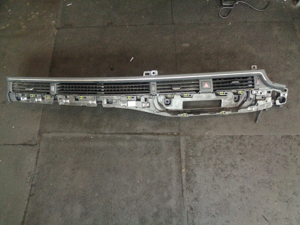 AUDI A5 2017 MK2 8W6 5 DOOR DASHBOARD AIR VENT CENTER 8W2820902