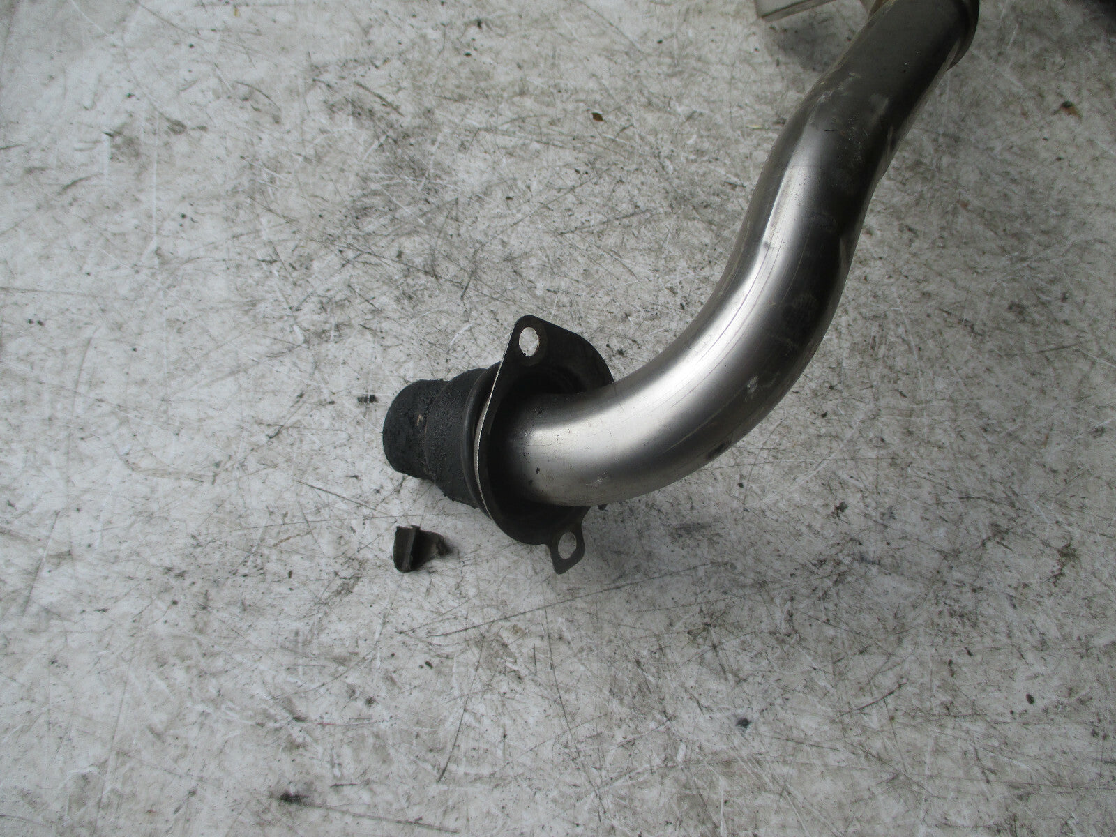 PEUGEOT 207 2006 1.4 DIESEL HDI EGR VALVE METAL PIPE ASSEMBLY 9658203780