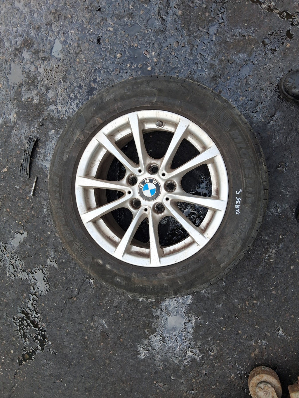 2015 BMW 3 SERIES F30 ESTATE 16 INCH ALLOY WHEEL WITH TYRE 205/60R16