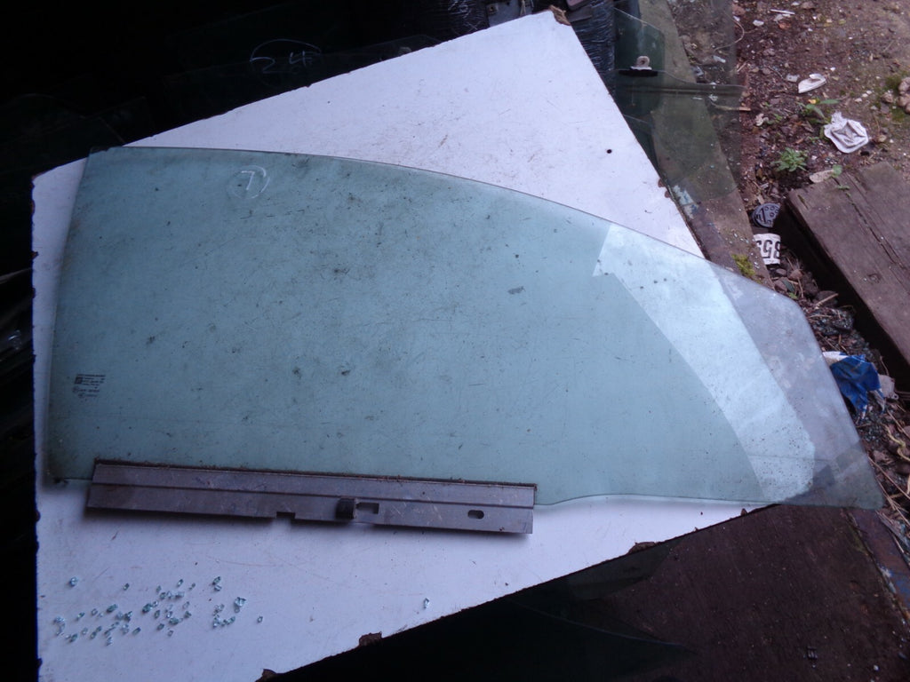 VAUXHALL VECTRA C OSF DRIVER SIDE FRONT DOOR WINDOW GLASS