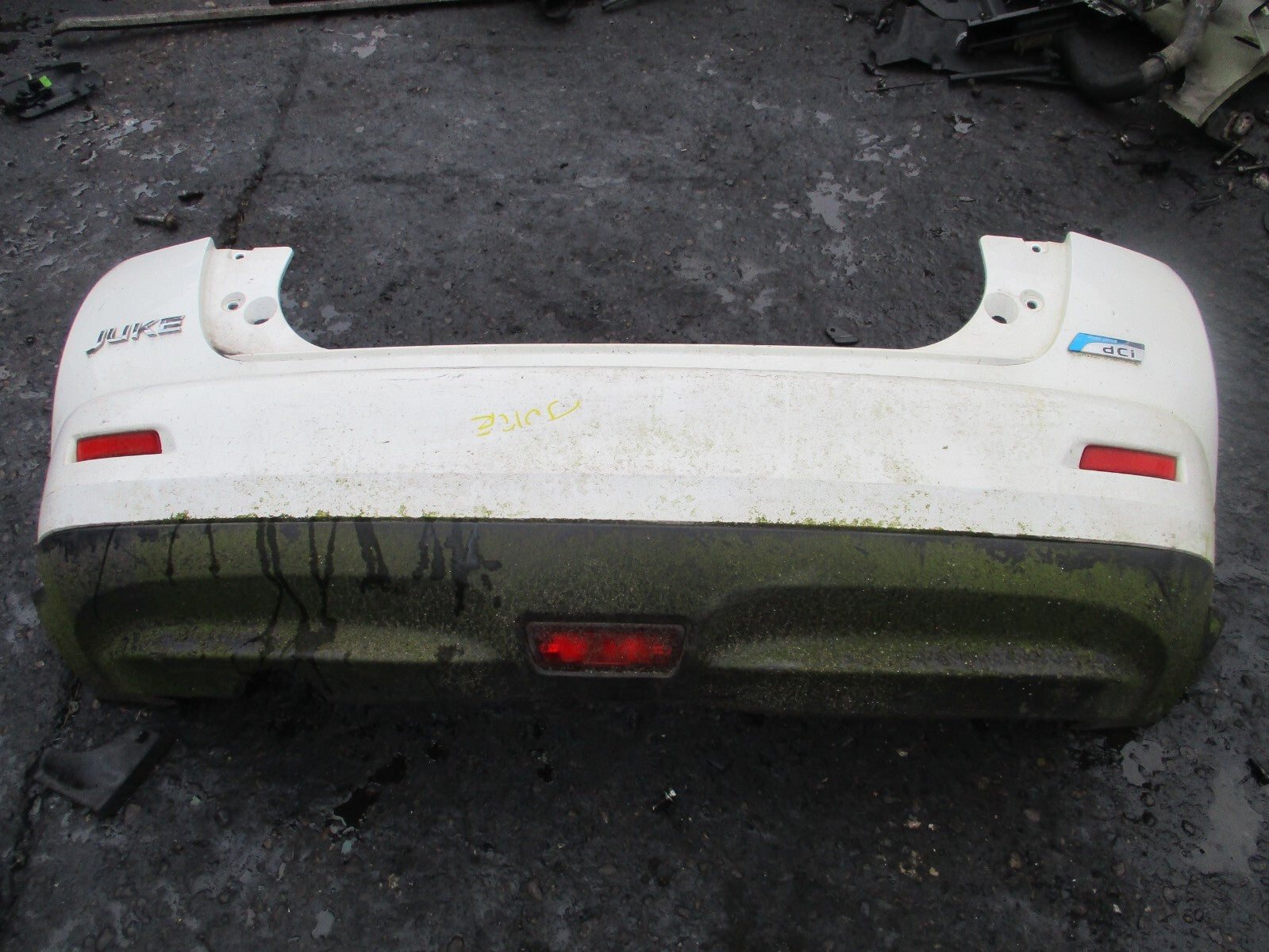 2015 NISSAN JUKE F15 REAR COMPLETE BUMPER IN WHITE