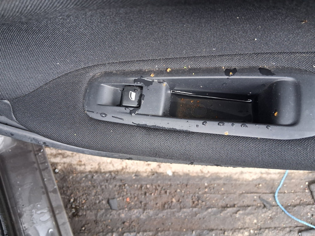 2015 PEUGEOT 308 MK2 ESTATE OSR DRIVER SIDE REAR RIGHT WINDOW CONTROL SWITCH