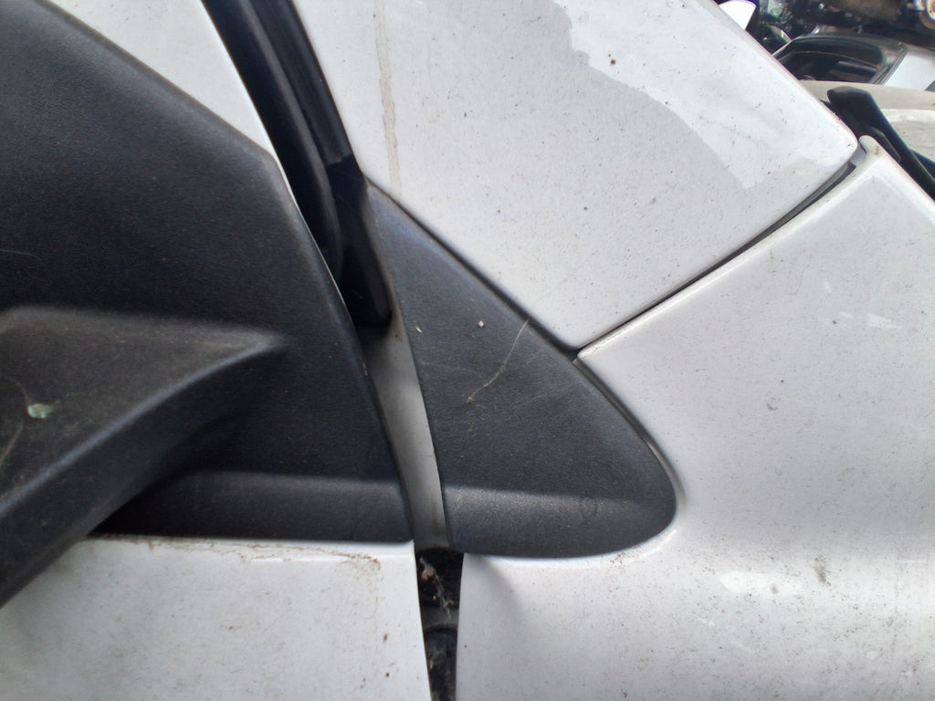 2018 FORD KA + PLUS MK3 OSF DRIVER SIDE WING MIRROR TRIM