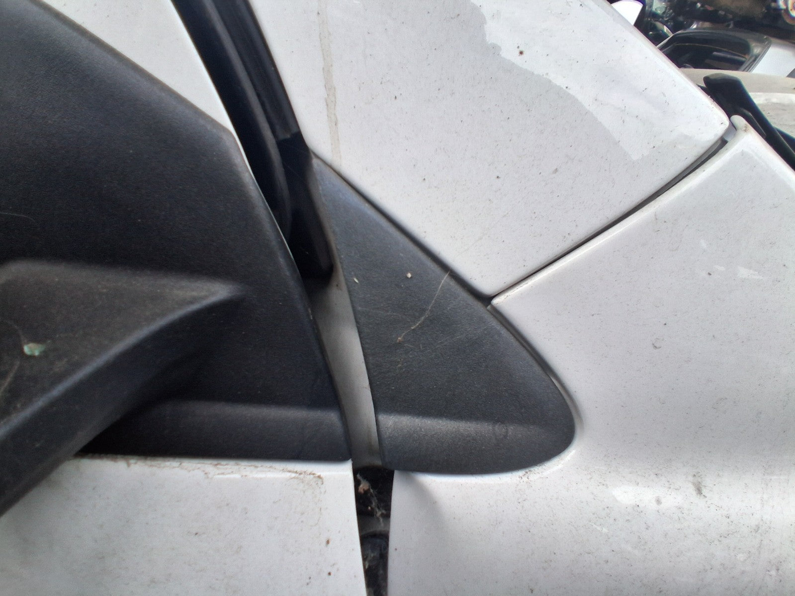 2018 FORD KA + PLUS MK3 OSF DRIVER SIDE WING MIRROR TRIM