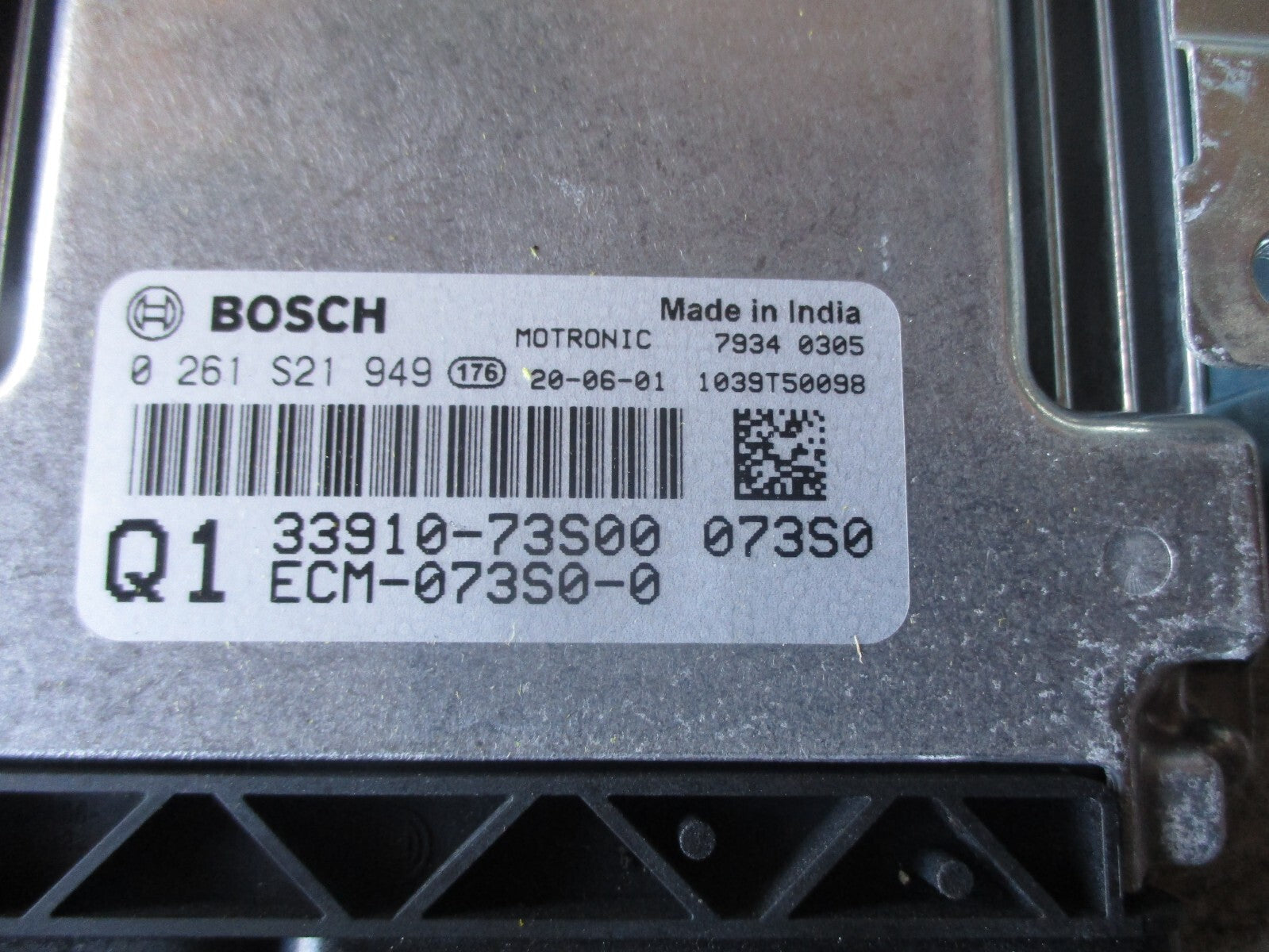 SUZUKI SWIFT MK4 2020 1.2 PETROL HYBRID ECU ENGINE CONTROL MODULE 3391073S00