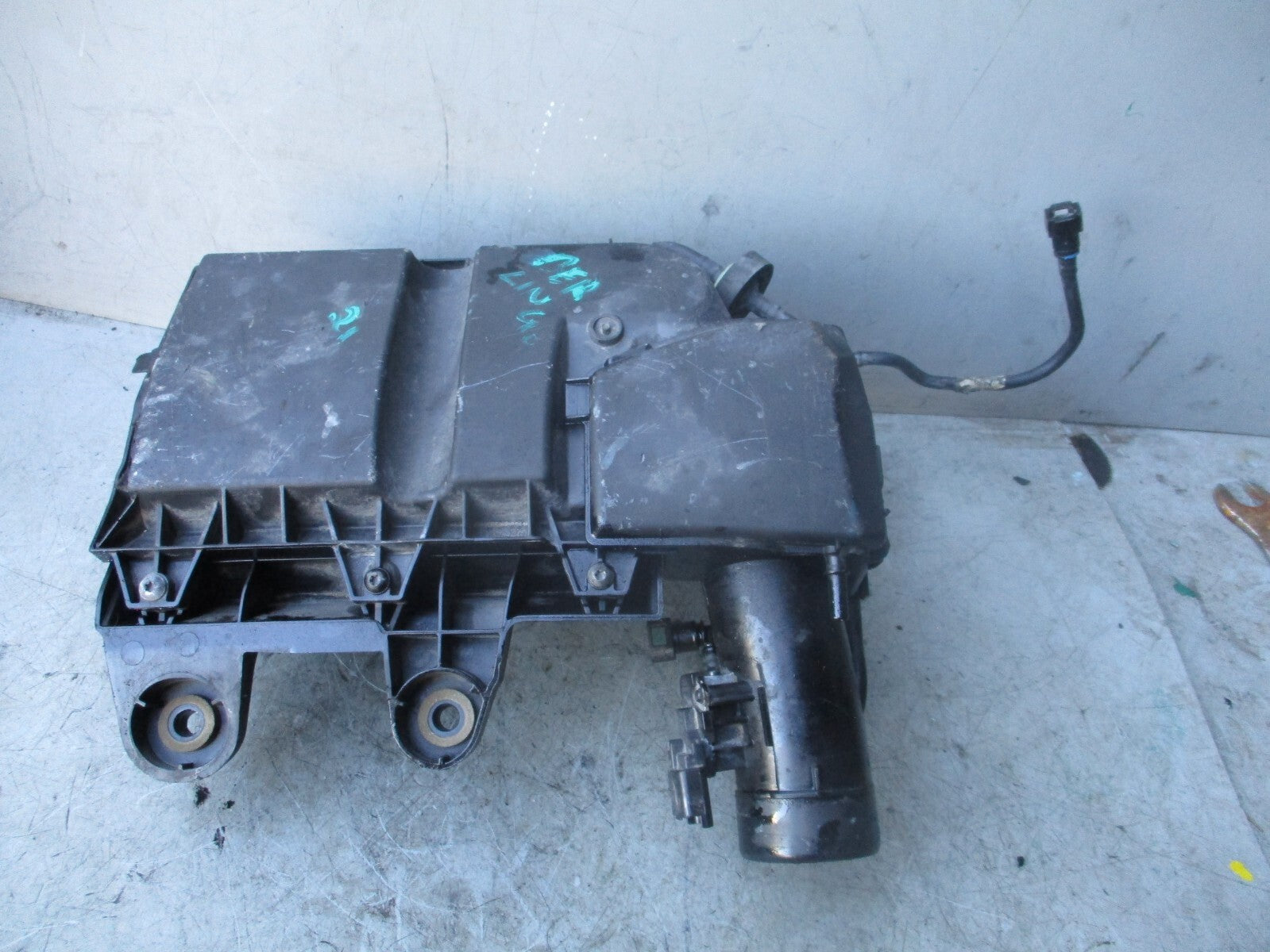 2021 CITROEN BERLINGO 1.5 DIESEL AIR FILTER BOX MAF SENSOR 9828002080