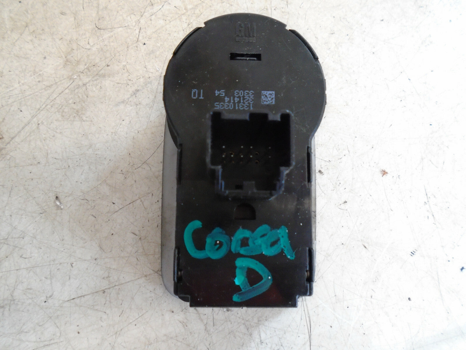 VAUXHALL CORSA D 2013 HEADLIGHT SWITCH WITH FOG LIGHTS 13310335