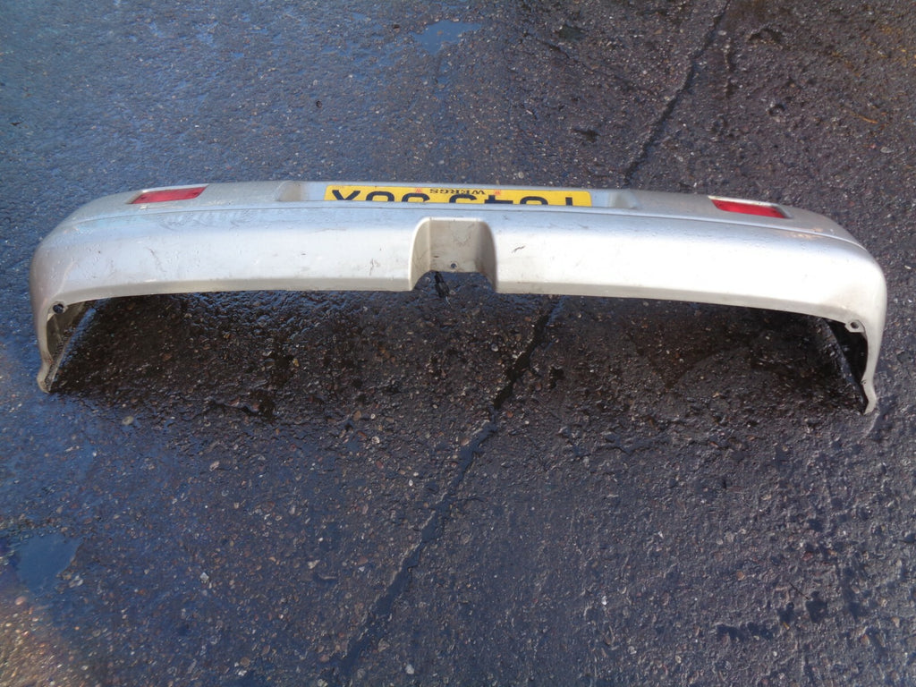 KIA SPORTAGE MK1 2001 COMPLETE REAR BUMPER SILVER
