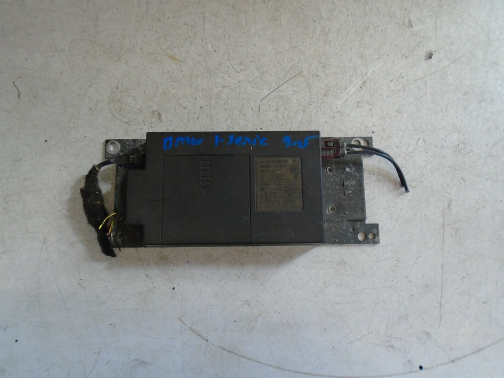 BMW 1 SERIES 2015 F20 F21 TELEMATICS CONTROL MODULE 938965701