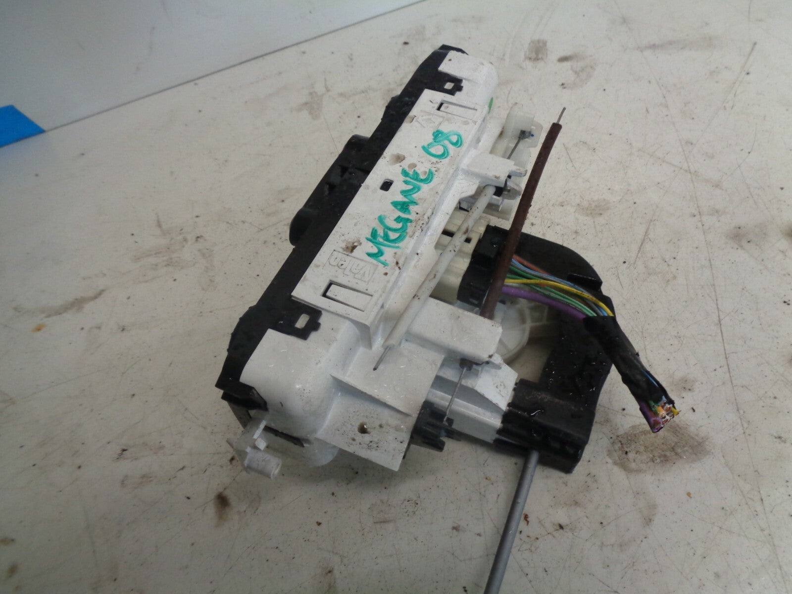 RENAULT MEGANE MK2 2008 HEATER AC CLIMATE CONTROL SWITCH PANEL