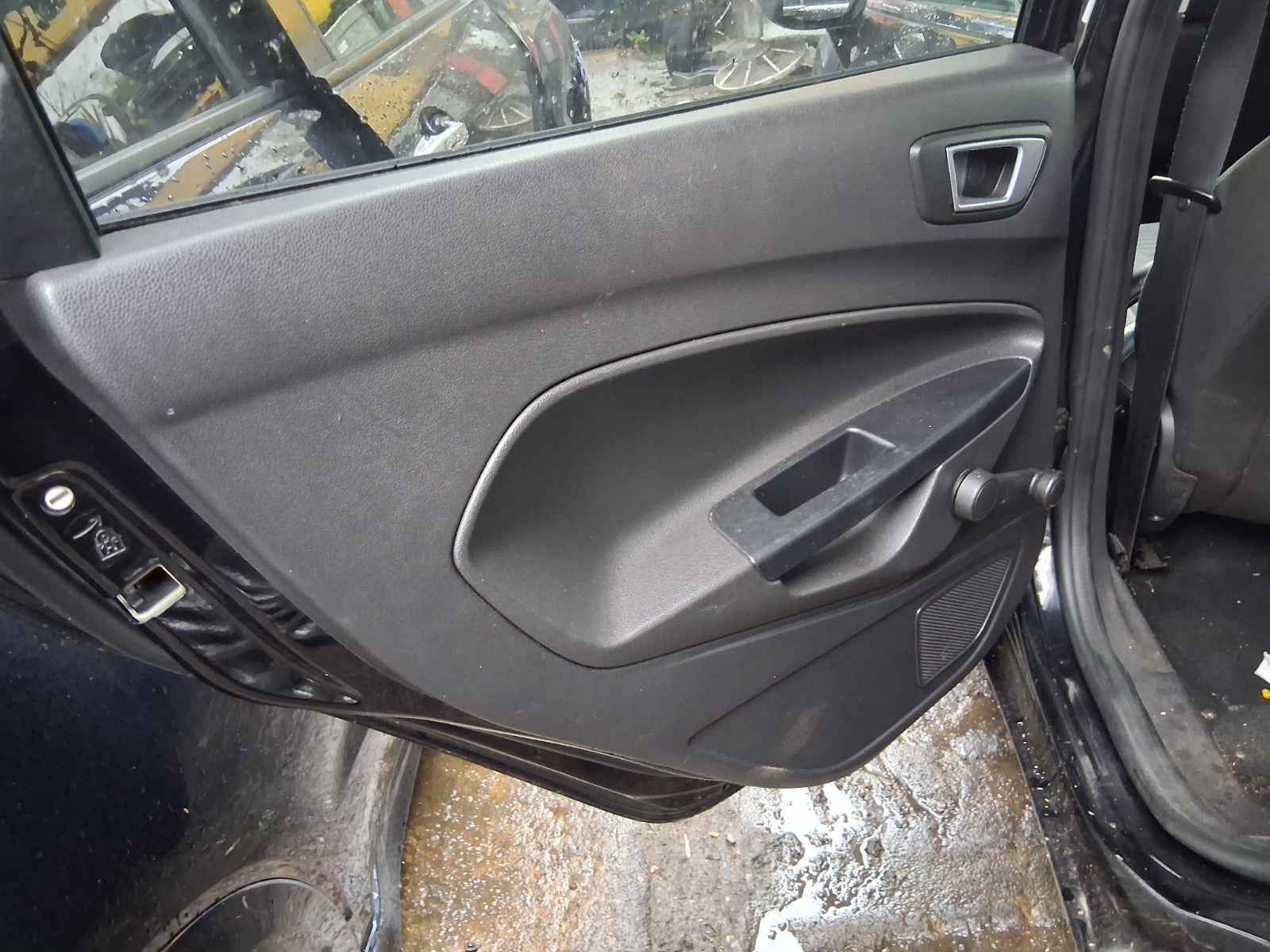2014 FORD FIESTA MK7 NSR PASSENGER SIDE REAR COMPLETE DOOR PANTHER BLACK DC