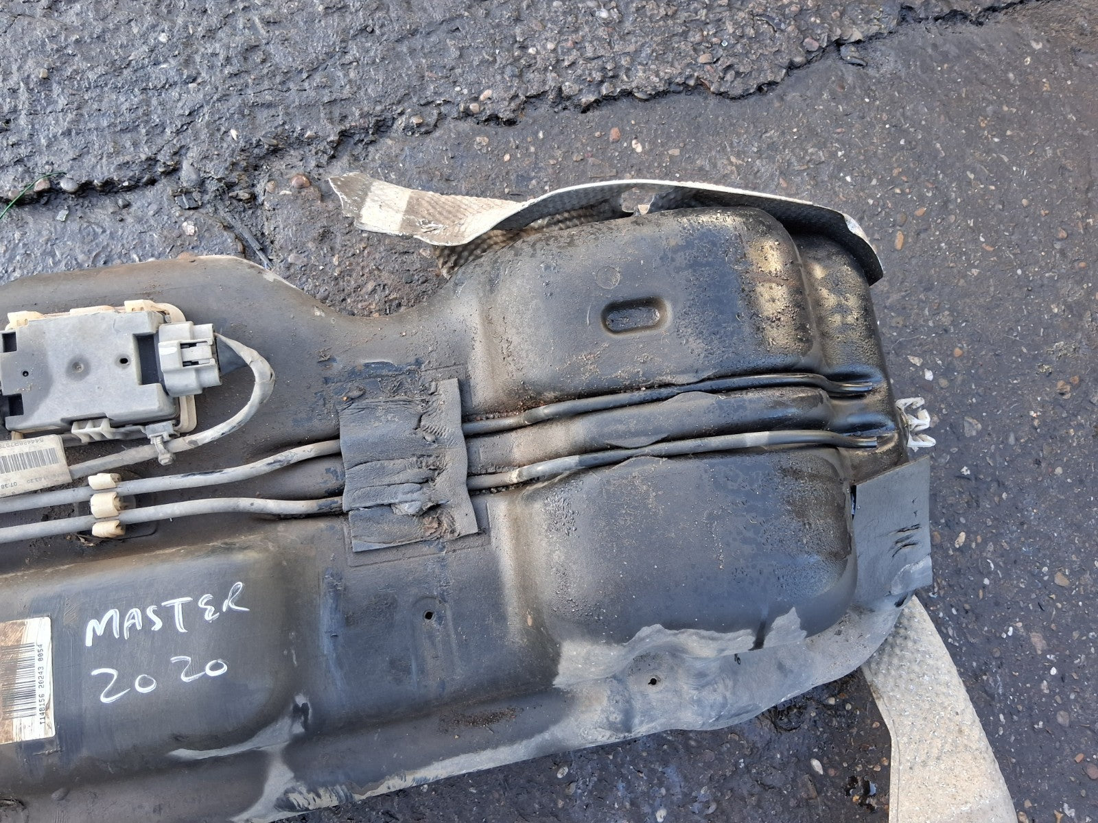 2020 RENAULT MASTER MK3 2.3 DIESEL FUEL TANK SENDER UNIT 172020772R