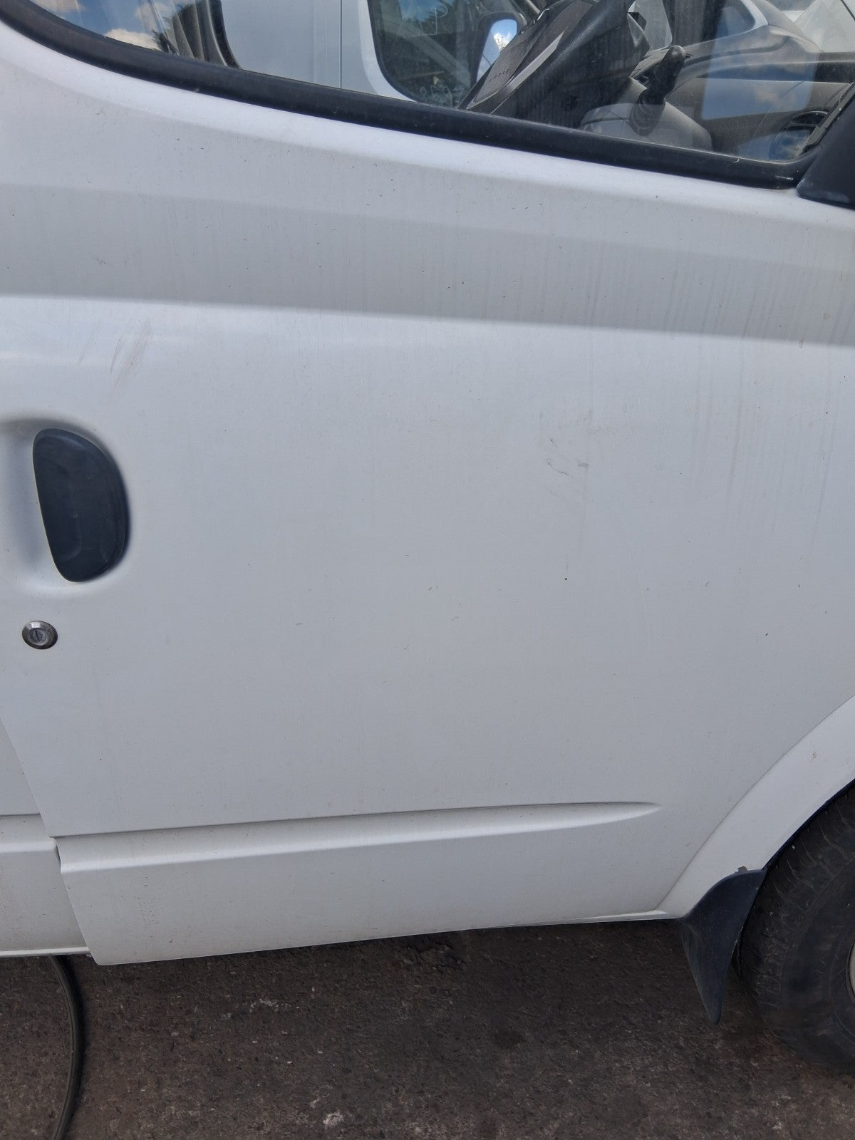 2020 SAIC LDV V80 OSF DRIVER SIDE FRONT RIGHT EXTERIOR DOOR HANDLE