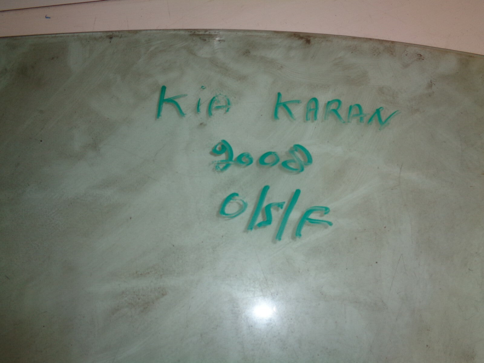 KIA KARENS 2008 OSF DRIVER SIDE FRONT  RIGHT DOOR WINDOW GLASS E1143R00240