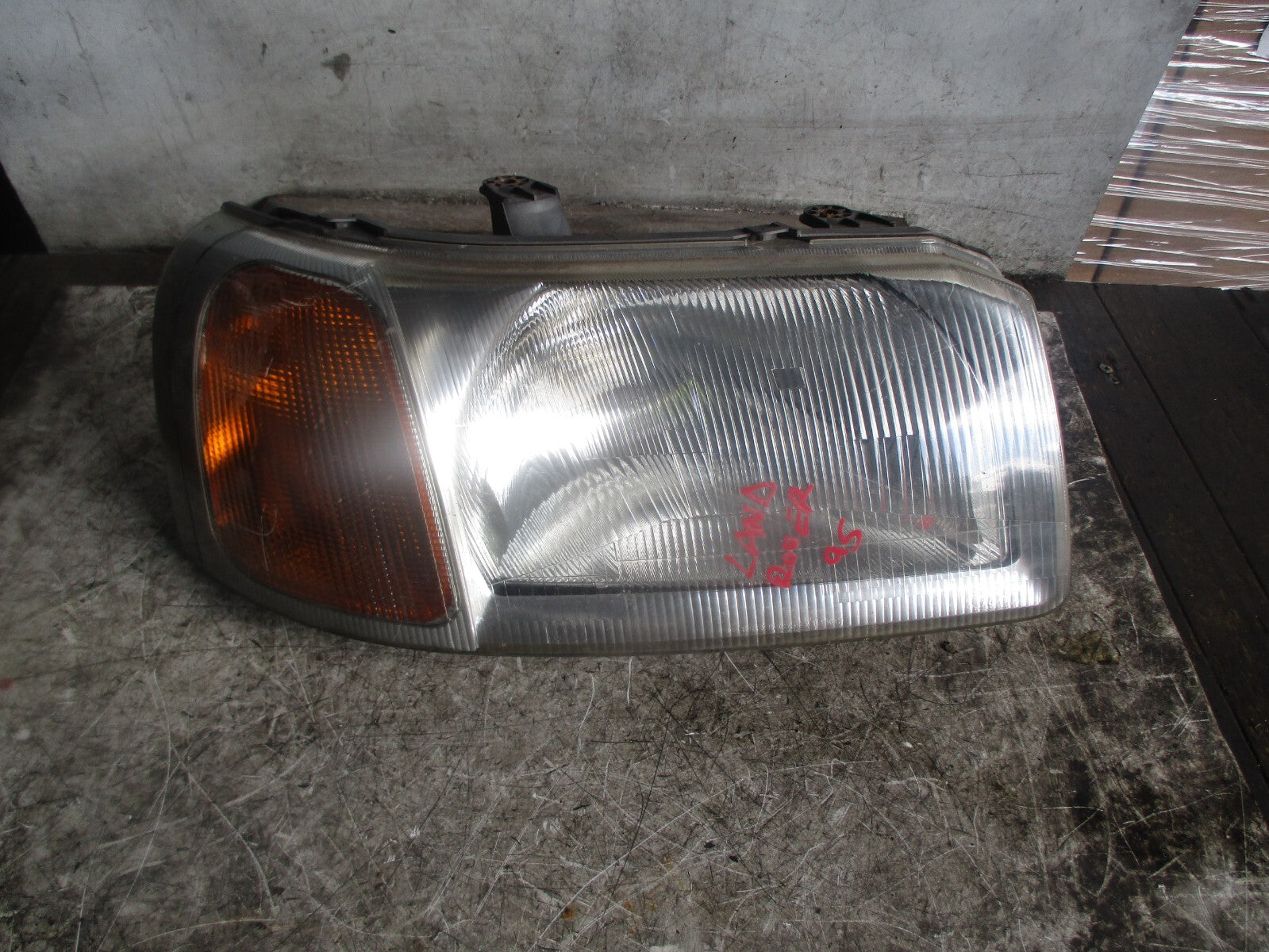 LAND ROVER FREELANDER 1999 OS DRIVERS SIDE HEADLIGHT HEADLAMP