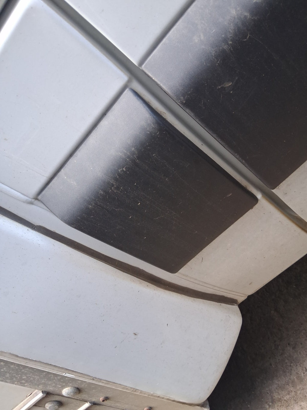 2024 RENAULT MASTER MK3 OSF DRIVER SIDE FRONT DOOR TRIM MOULDING