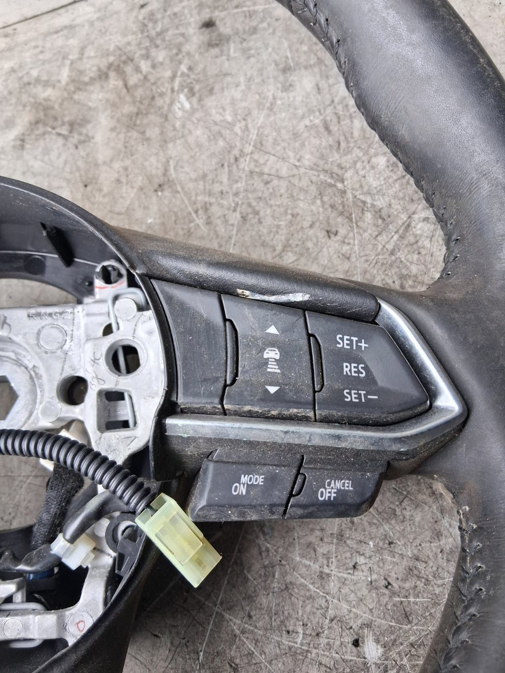 2019 MAZDA 6 MULTIFUNCTION LEATHER STEERING WHEEL CONTROLS