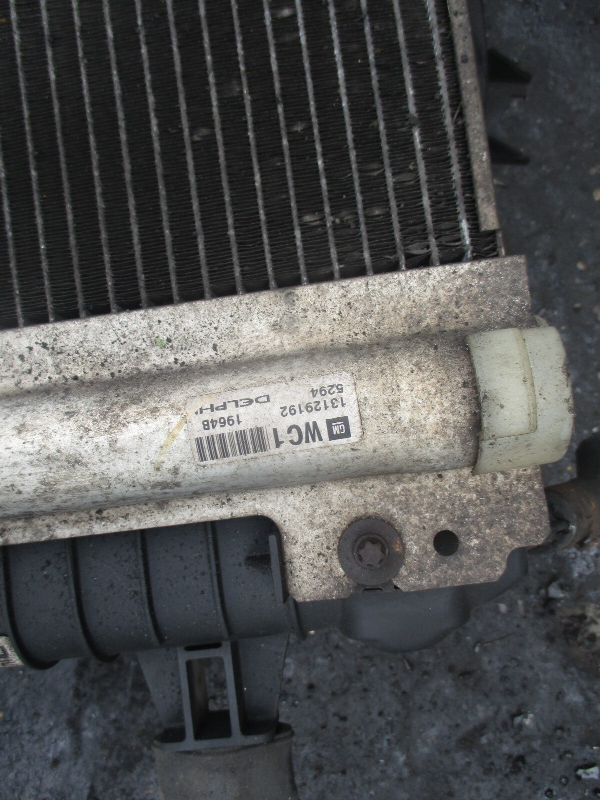 VAUXHALL ASTRA H 2004 1.4 PETROL WATER RADIATOR 13128801 RP 03