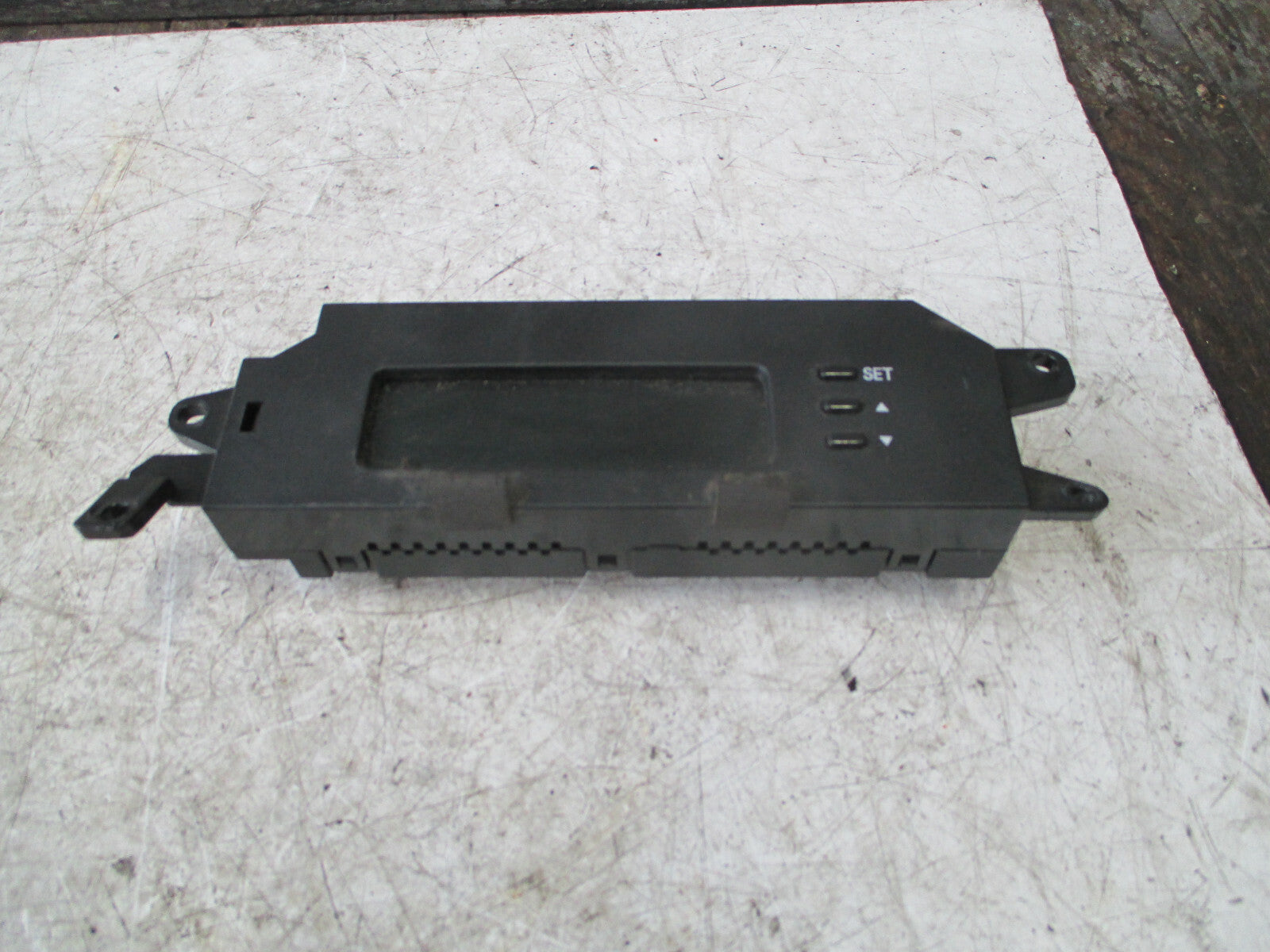 HYUNDAI I20 MK1 MULTIFUNCTION CLOCK DISPLAY SCREEN 941011J081