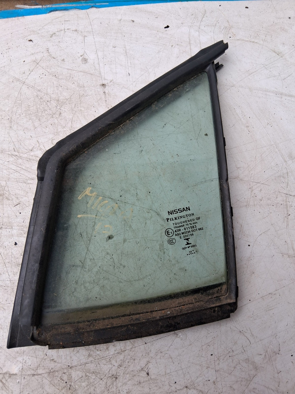 NISSAN MICRA K14 2017 NSF PASSENGER SIDE FRONT QUATER WINDOW GLASS 802C35FA0A