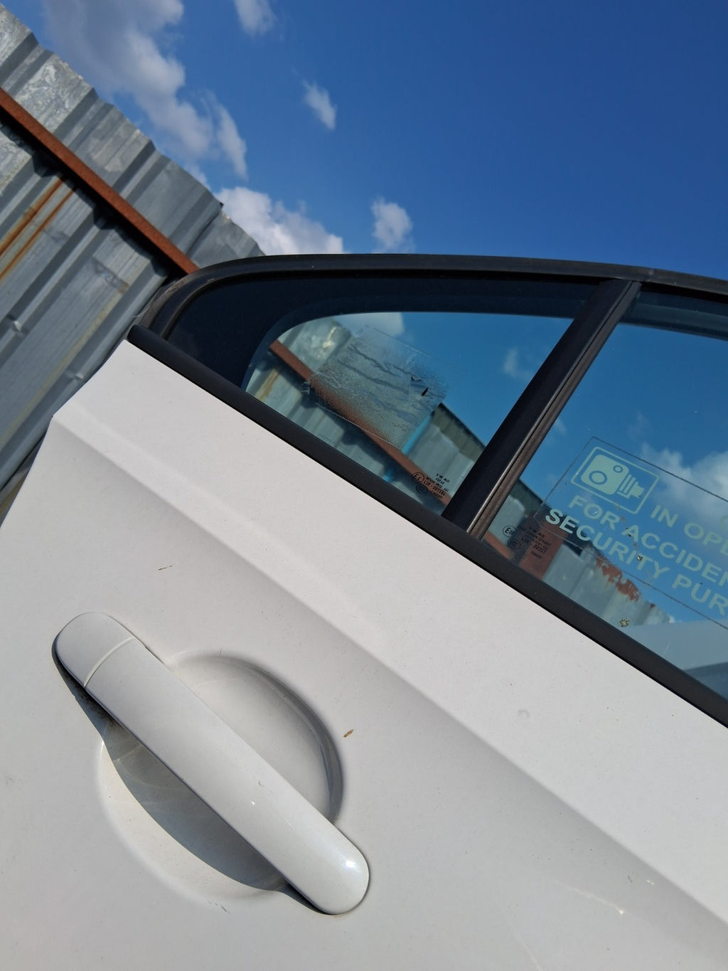 SEAT TOLEDO MK4 2018 HATCH OSR DRIVER SIDE REAR QUARTER WINDOW GLASS