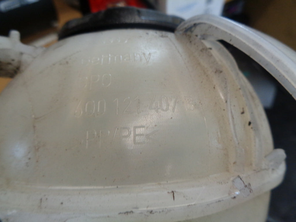 SKODA FABIA 2018 MK3 NJ WATER COOLANT EXPANSION  TANK RESERVOIR 6Q0121407B