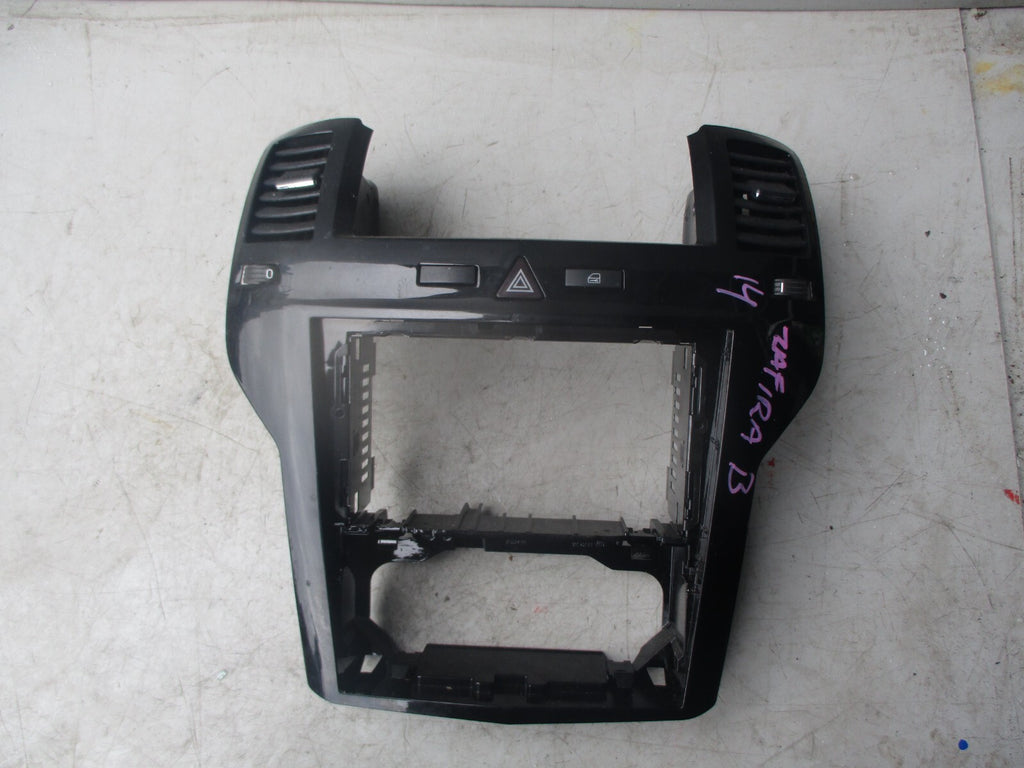 2014 VAUXHALL ZAFIRA B STEREO SURROUND VENT  13100105