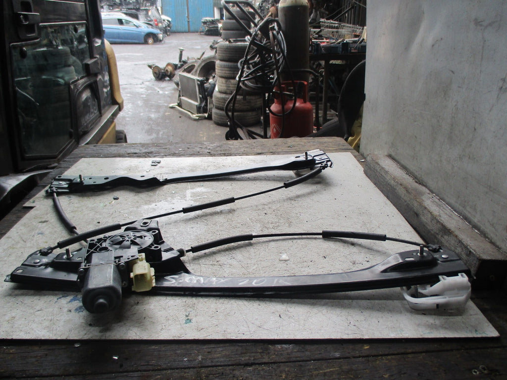 FORD S-MAX 2018 OSF DRIVER SIDE FRONT WINDOW REGULATOR & MOTOR EM2BR23200AF