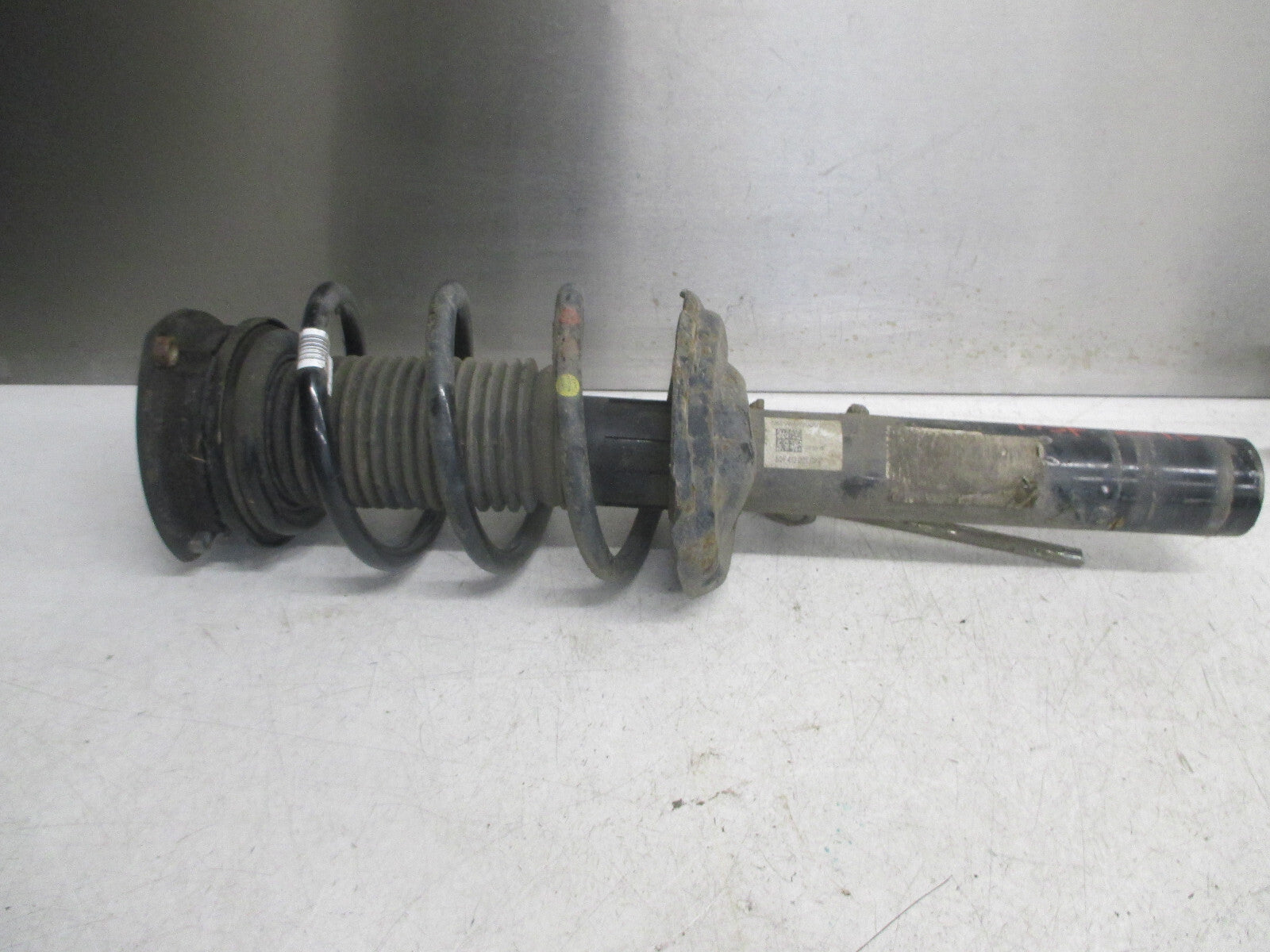 VW VOLKSWAGEN TIGUAN MK2 2016 NS PASSENGER SIDE FRONT SHOCK SPRING 5QF412021GP