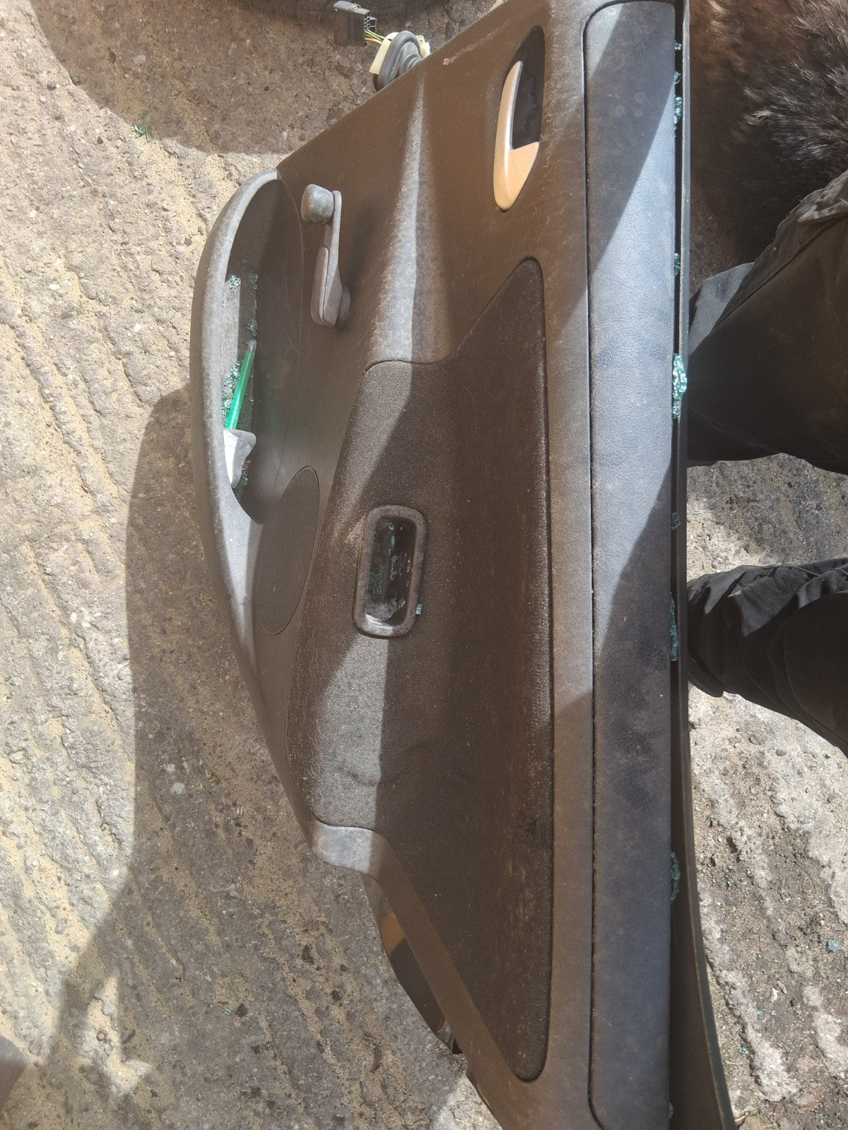 2010 PEUGEOT 207 HATCHBACK OSR DRIVER SIDE REAR DOOR GREY