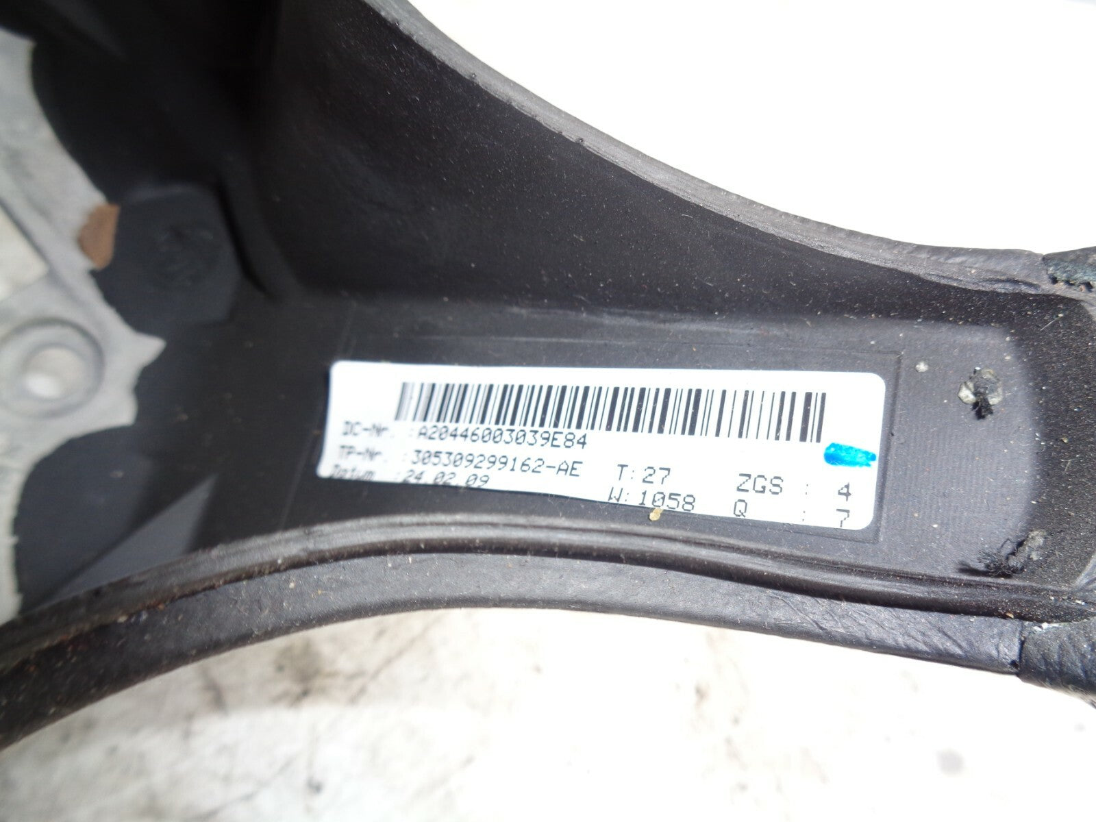 MERCEDES BENZ 2009 C-CLASS W204 LEATHER STEERING WHEEL A20446003039