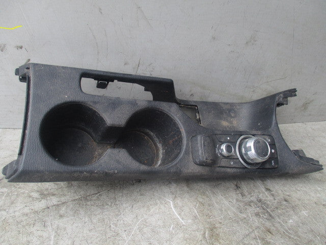 2019 MAZDA 2 MK4 1.5 PETROL CENTRE CONSOLE TRIM WITH CONTROL SWITCHES D09W64431