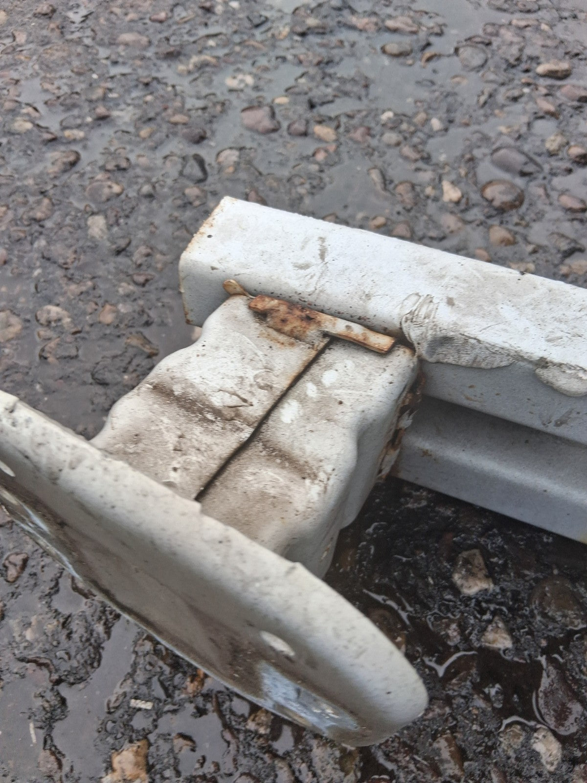 2016 NISSAN JUKE MK1 REAR CRASH BAR REINFORCEMENT BAR WHITE