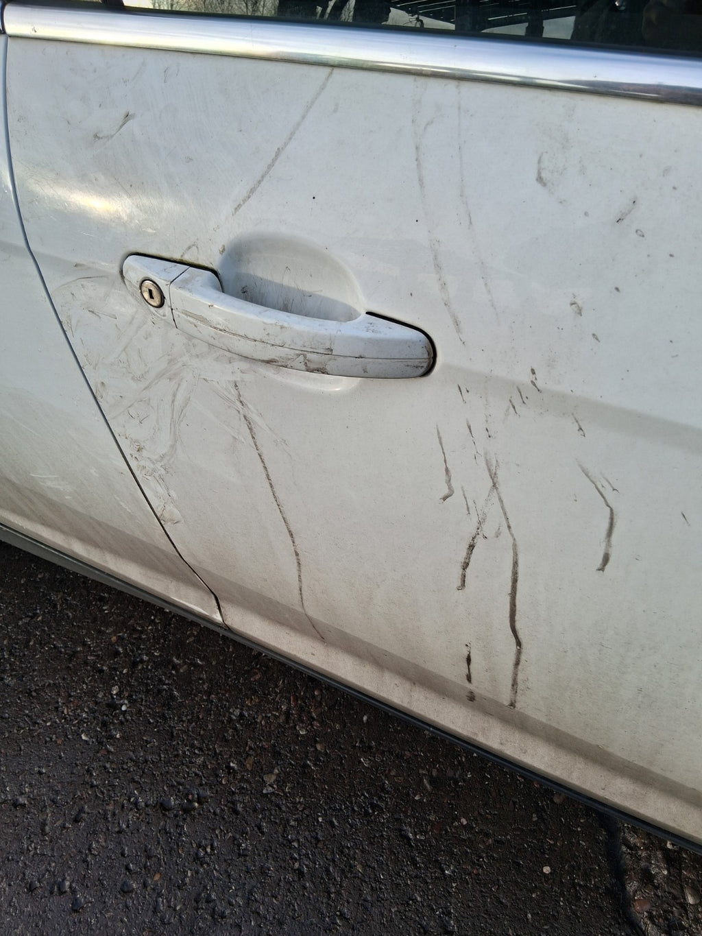 2013 FORD FOCUS MK3 HATCHBACK OSF DRIVER SIDE FRONT RIGHT BARE DOOR WHITE Z2