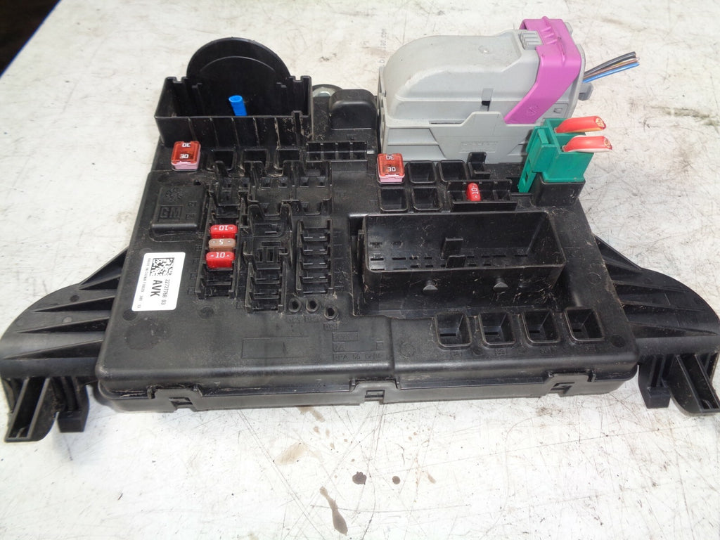 VAUXHALL INSIGNIA 2014 MK1 2.0 CDTI REAR FUSE BOX RELAY 22737768