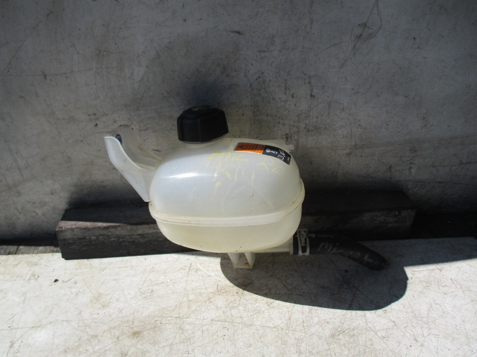 NISSAN MICRA K14 2019 0.9 PETROL EXPANSION TANK COOLANT RESERVOIR BOTTLE