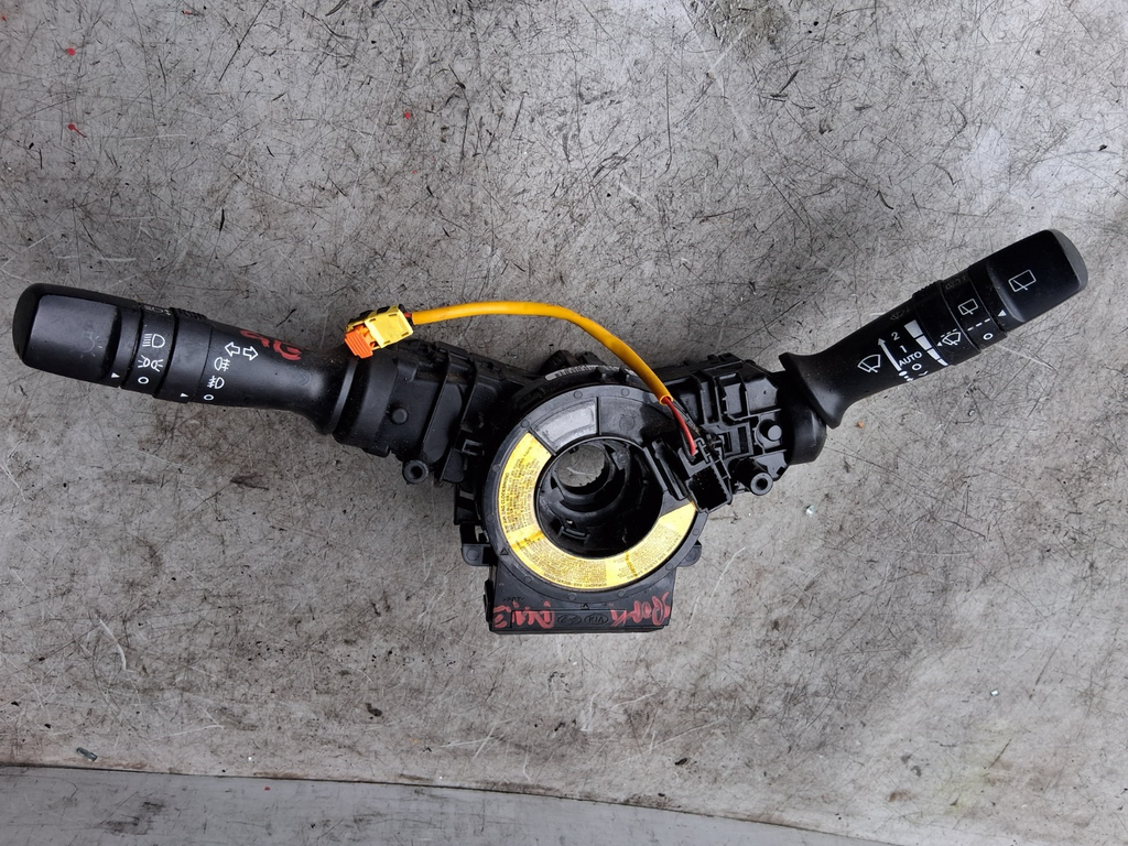 KIA SPORTAGE MK3 2012 WIPER INDICATOR STALK SWITCH SQUIB