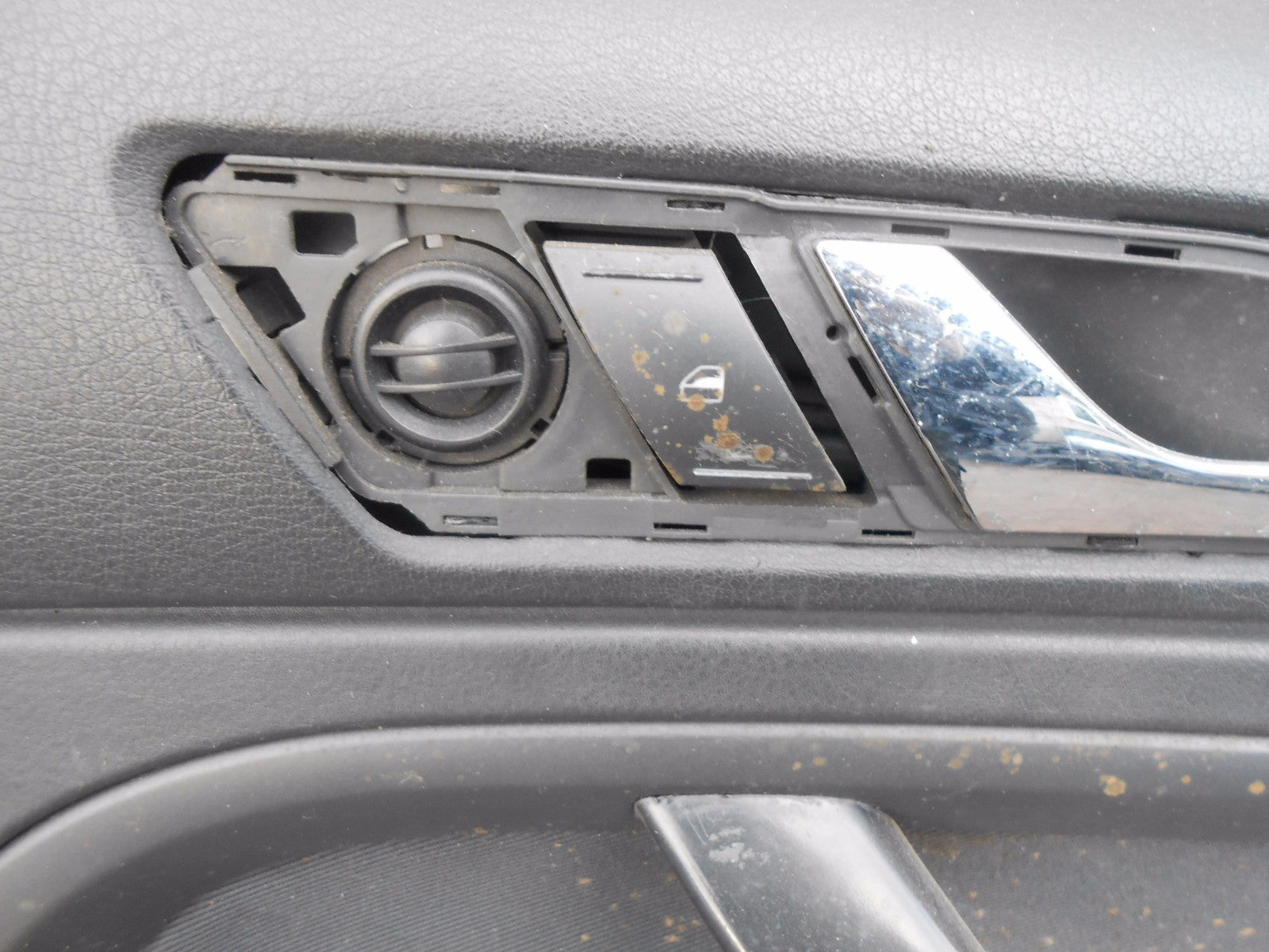 2001 - 2008 SKODA SUPERB B5 3U SALOON OSR DRIVER SIDE REAR DOOR COMPLETE SILVER