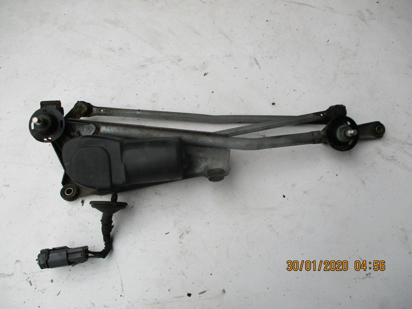 HONDA ACCORD MK6 2001 FRONT WINDSCREEN WIPER MOTOR LINKAGE ARMS 54503811