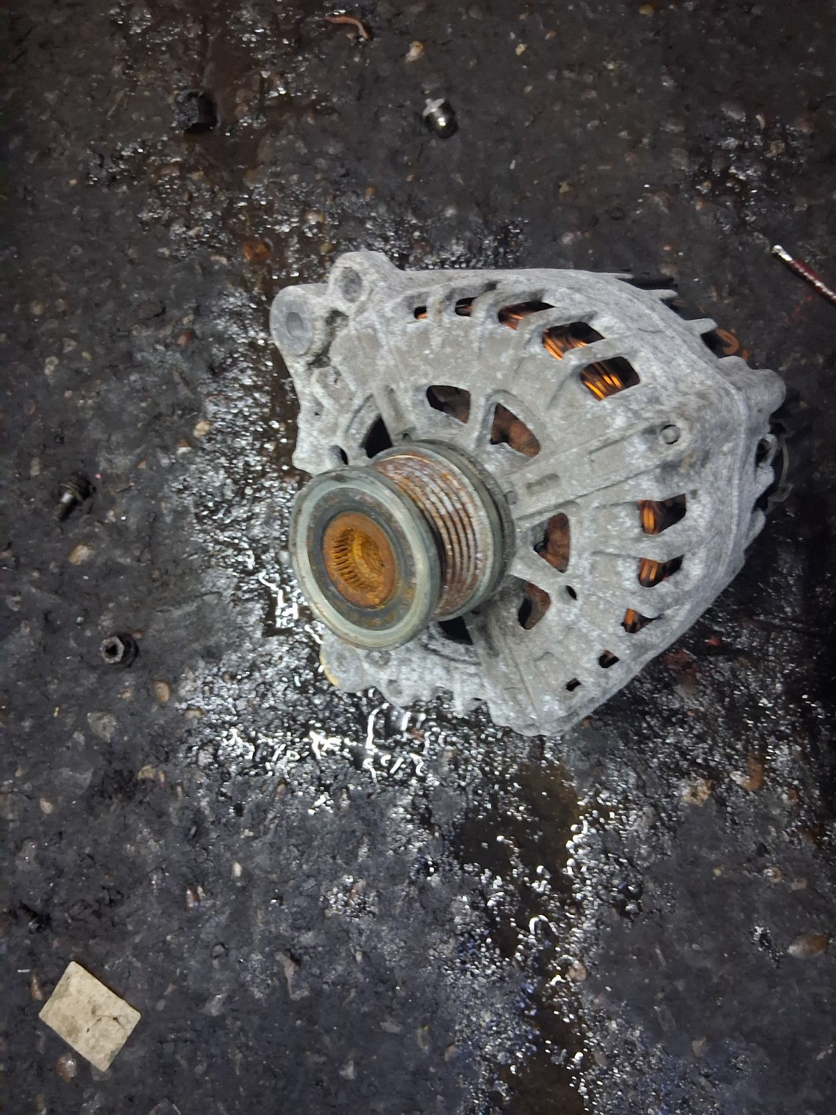 2017 AUDI A6 C7 2.0 DIESEL ALTERNATOR 04L903017