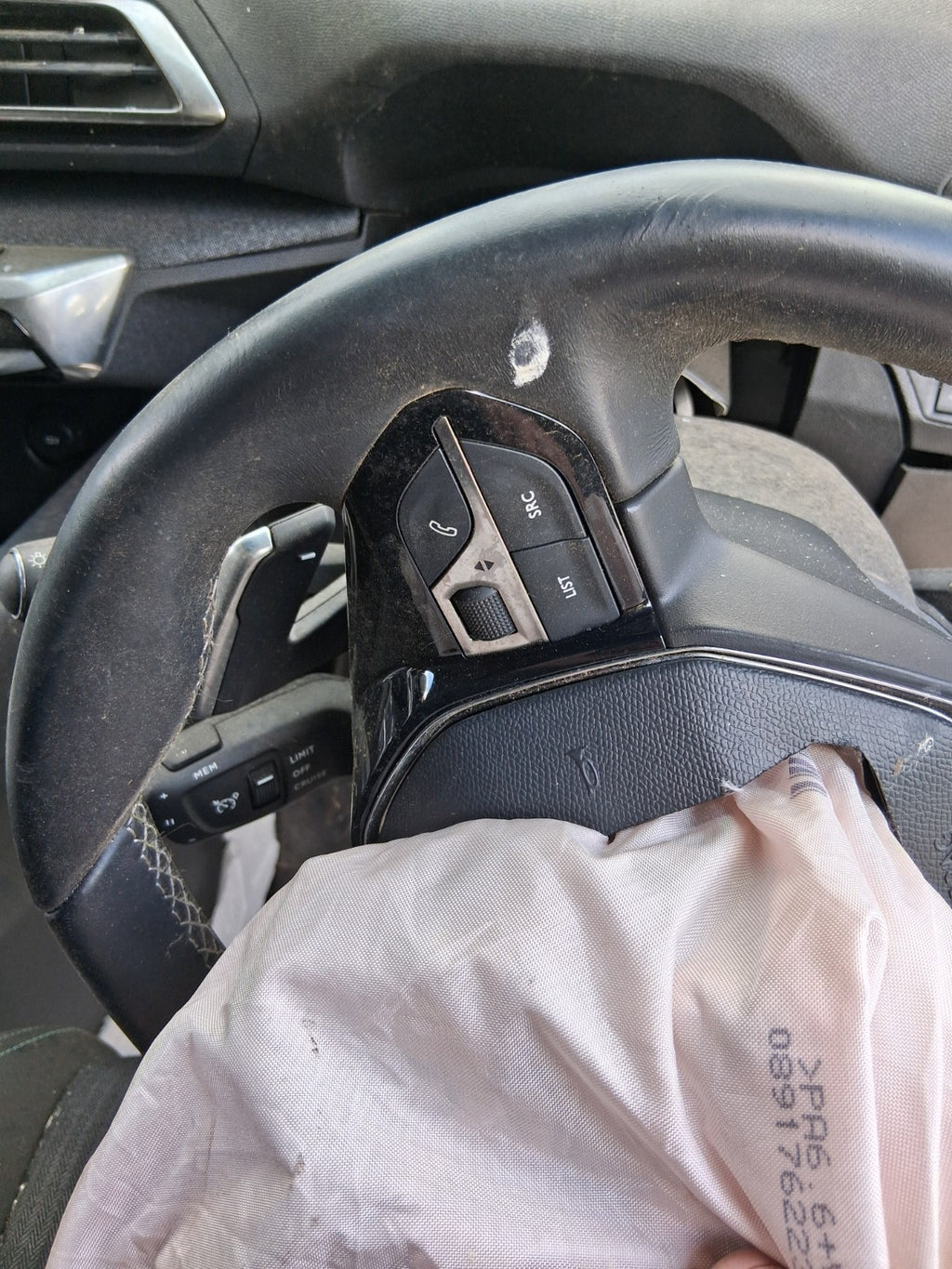 2023 PEUGEOT 5008 MK2 MULTIFUNCTIONAL STEERING WHEEL BLACK