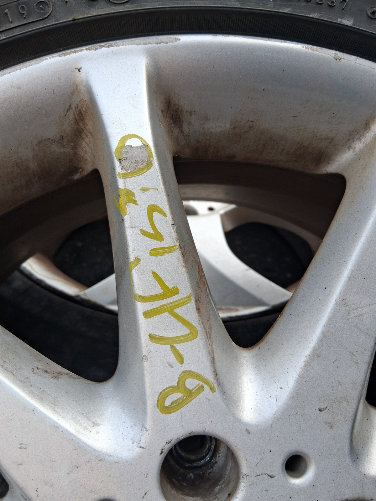 2008 MERCEDES B CLASS W245 17 INCH ALLOY WHEEL WITH TYRE 215/45R17