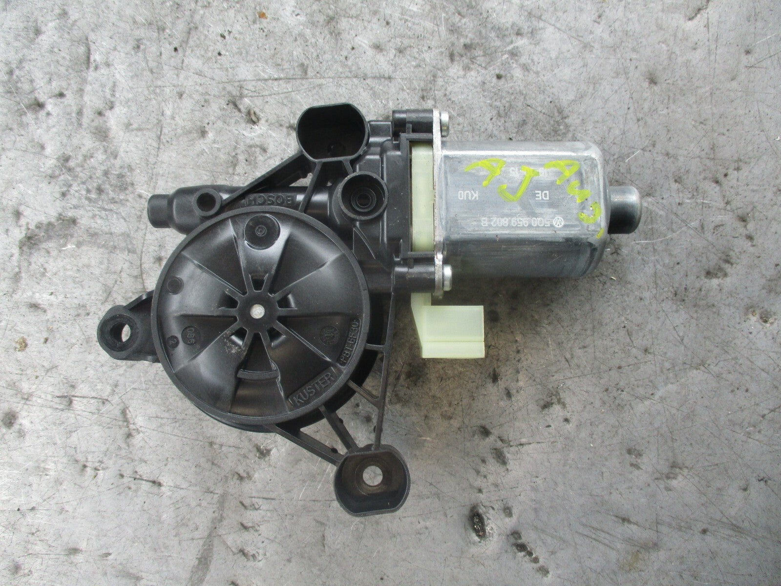 AUDI A3 8V MK3 5 DOOR OSF DRIVER SIDE FRONT WINDOW MOTOR 5Q0959802B