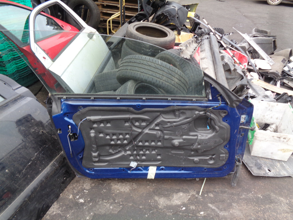 BMW 1 SERIES E81 E82 NS PASSENGER SIDE FRONT COMPLETE DOOR BLUE