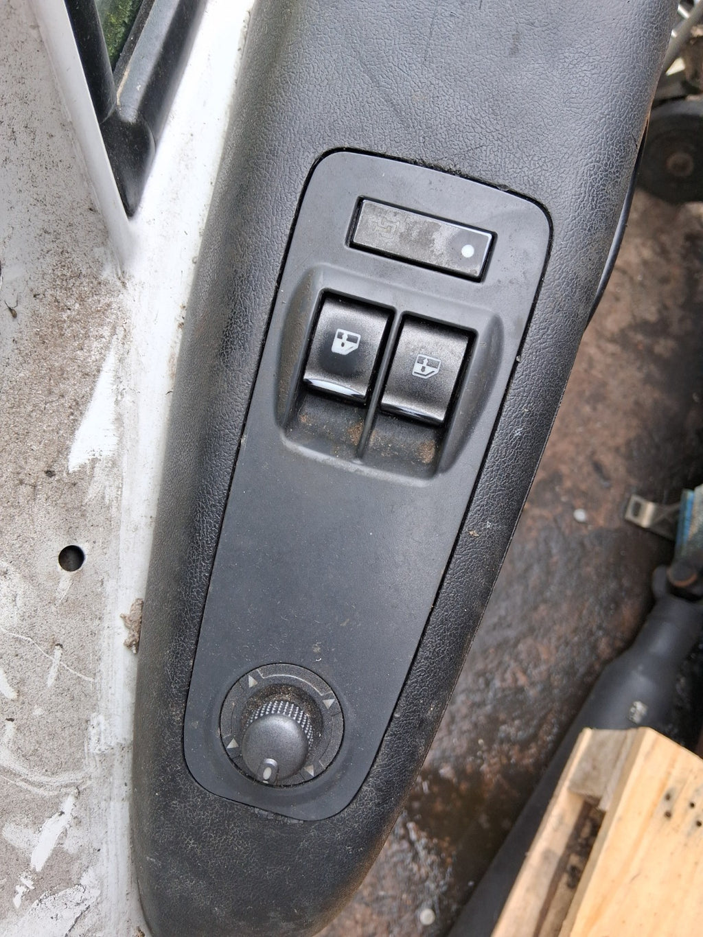 2016 PEUGEOT BOXER MK3 OSF DRIVER SIDE FRONT RIGHT COMPLETE DOOR WHITE