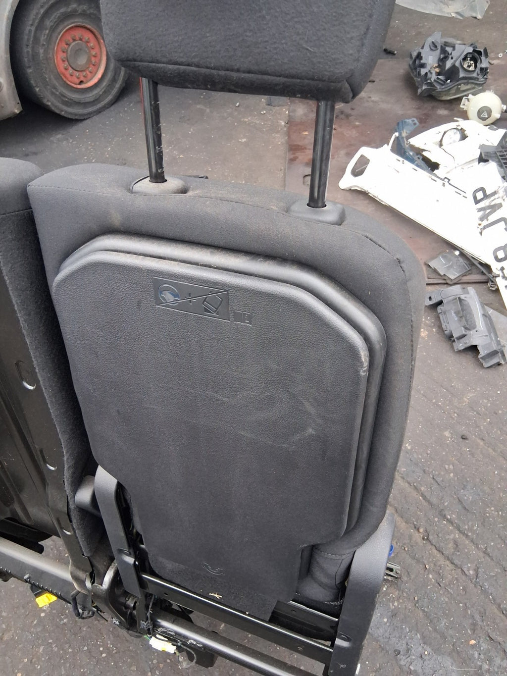 2021 PEUGEOT PARTNER MK3 K9 NS PASSENGER SIDE COMPLETE TWIN SEAT FABRIC
