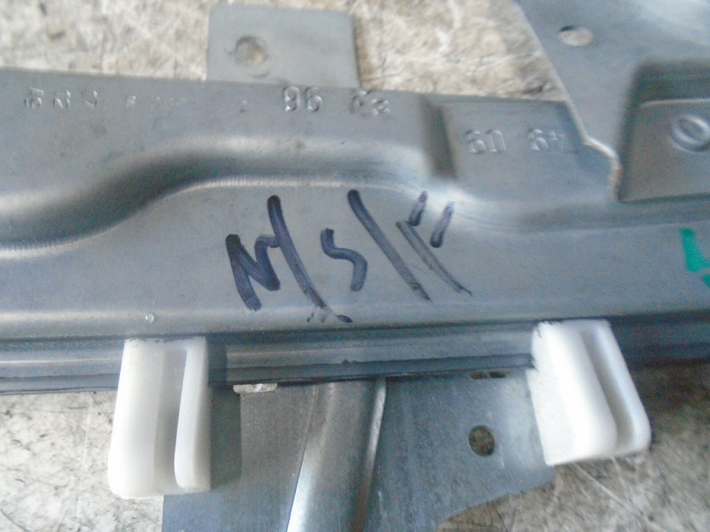 PEUGEOT 207 2009 NSF FRONT PASSENGER SIDE WINDOW MOTOR REGULATOR
