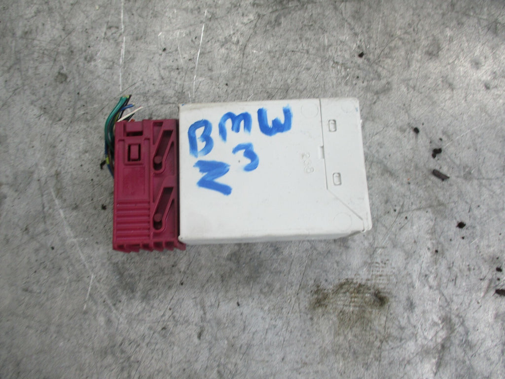 BMW Z3 E36 IMMOBILISER MODULE ECU UNIT 608377