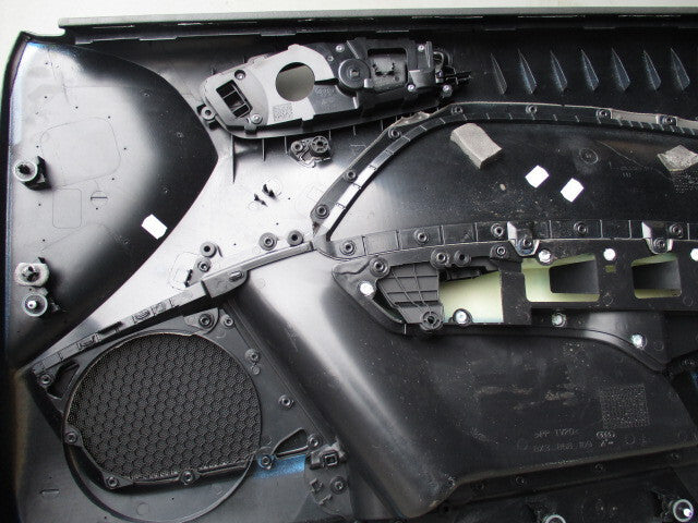 2018 AUDI A1 8X BLACK PASSENGER SIDE DOOR CARD 8X3868109