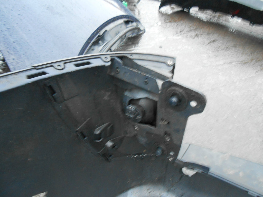 RENAULT ESPACE MK4 PHASE 1 2005 COMPLETE REAR PLASTIC BUMPER & LIGHTS DARK BLUE